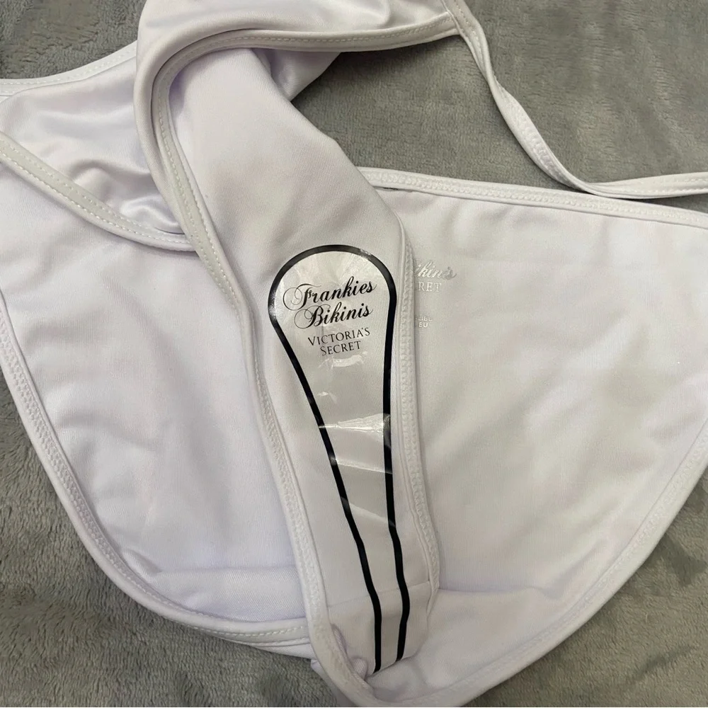New! FRANKIES BIKINIS Victoria's Secret Icon One Piece monokini 24678